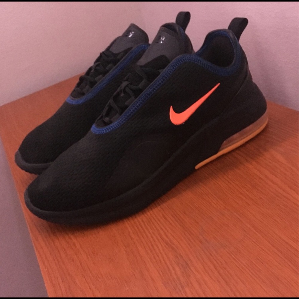 Nike air max motion 2